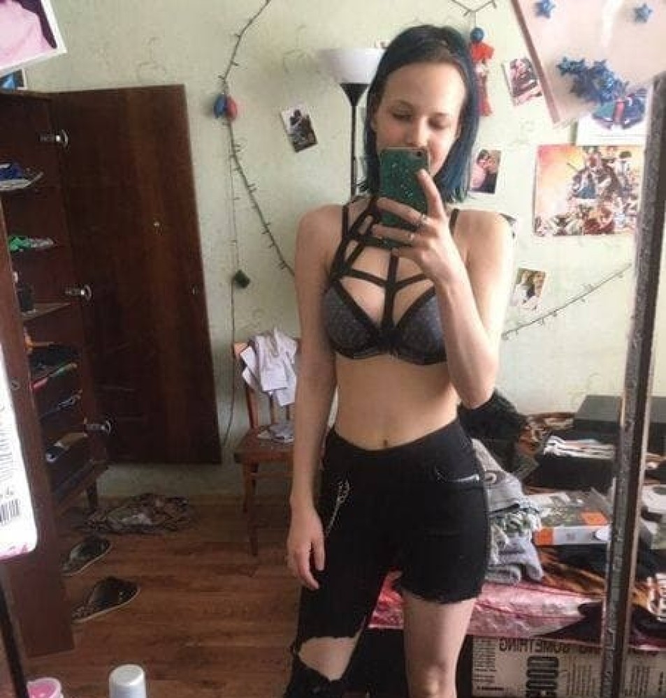 Индивидуалка Карина фото № 2 в городе Дербент