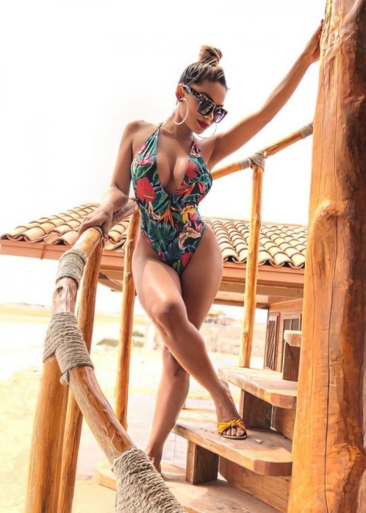 Индивидуалка Арина фото № 2 в городе Дербент