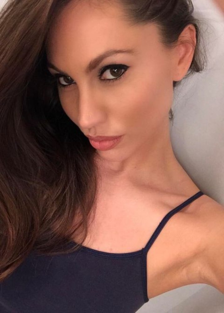 Индивидуалка Вика фото № 2 в городе Дербент