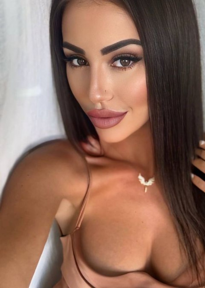 Индивидуалка Юля фото № 2 в городе Дербент