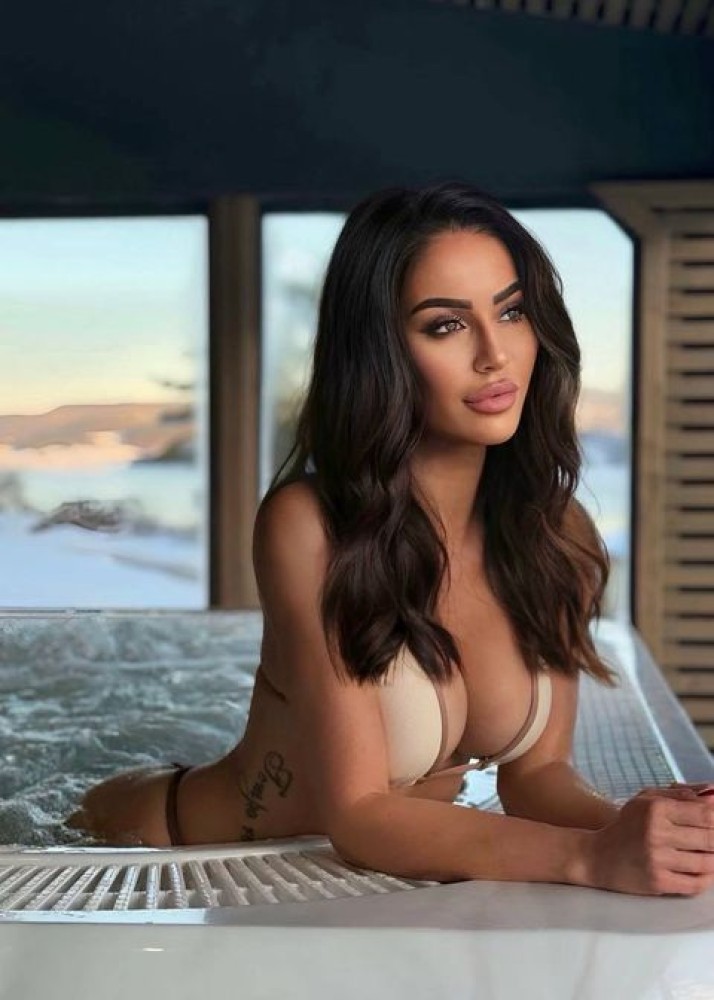 Индивидуалка Юля фото № 2 в городе Дербент